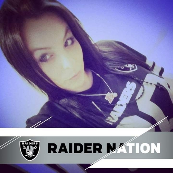 Meet your Posher, Connie - Picture 5 of 8